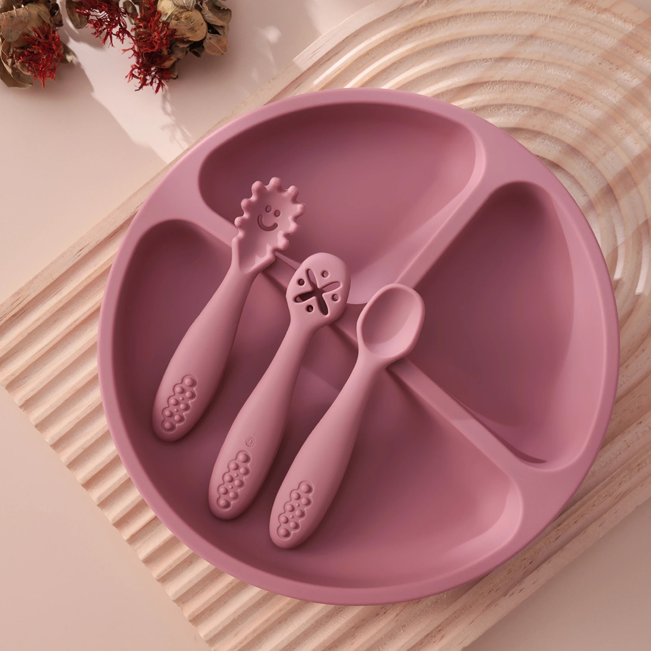 Color Kids 4PCS Silicone Baby Feeding Set BPA Free Suction Plate Training
